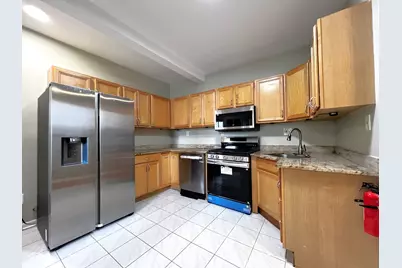 7433 N Hoyne Avenue #2, Chicago, IL 60645 - Photo 4