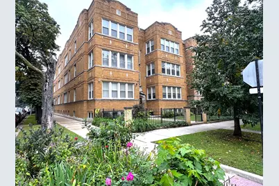 7433 N Hoyne Avenue #2, Chicago, IL 60645 - Photo 1