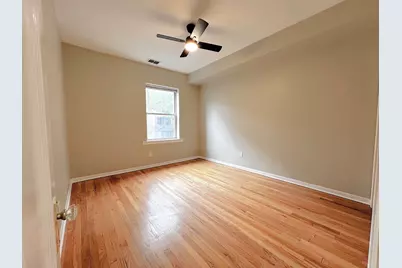 7433 N Hoyne Avenue #2, Chicago, IL 60645 - Photo 8