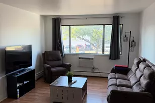 5358 N Cumberland Ave, Chicago, IL 60656 - Photo 2