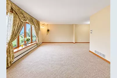 1428 Roslyn Road, Schaumburg, IL 60193 - Photo 20
