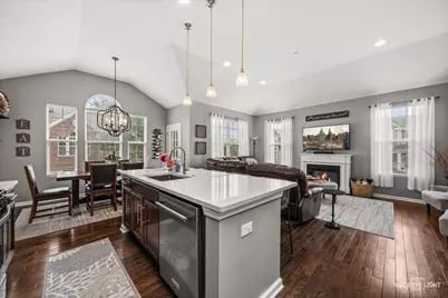 2533 Dunraven Avenue, Naperville, IL 60540 - Photo 6