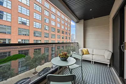 226 S Green Street #3N, Chicago, IL 60607 - Photo 6