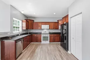 3335 Silver City Ct, Montgomery, IL 60538 - Photo 14