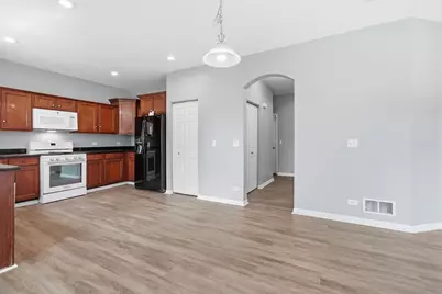 3335 Silver City Court, Montgomery, IL 60538 - Photo 16