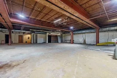 5655 W Fullerton Avenue, Chicago, IL 60639 - Photo 4