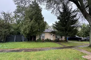 1657 Buena Vista Cir, Chicago Heights, IL 60411 - Photo 1