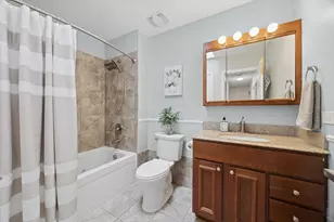 2174 Stirrup Ln, Wheaton, IL 60189 - Photo 12