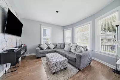 483 Barrett Street, Elgin, IL 60120 - Photo 4