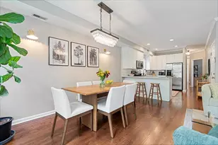 3035 N Seminary Ave, Chicago, IL 60657 - Photo 10