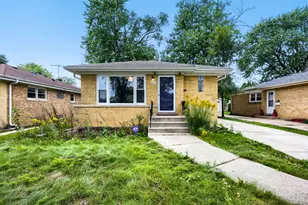 8208 Ridgeway Ave, Skokie, IL 60076 - Photo 1