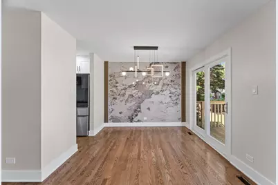 160 Lancaster Lane, Des Plaines, IL 60018 - Photo 8