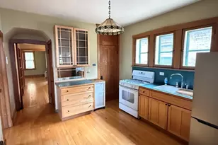 1516 Wesley Ave, Berwyn, IL 60402 - Photo 4