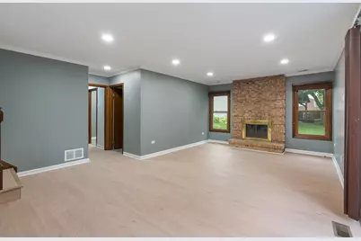 1465 Jasper Drive, Wheaton, IL 60189 - Photo 16