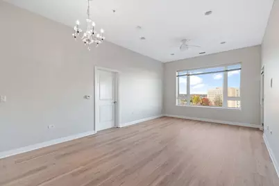 850 Village Center Drive #419, Burr Ridge, IL 60527 - Photo 4