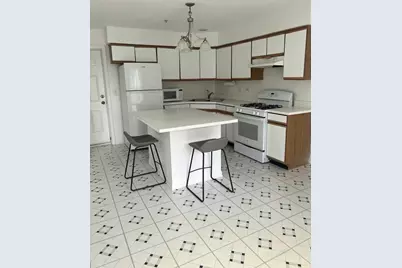 1214 Orleans Drive #1214, Mundelein, IL 60060 - Photo 6