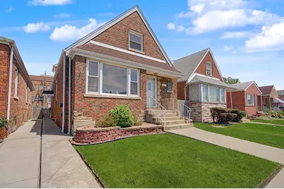 11011 S Avenue L, Chicago, IL 60617 - Photo 4