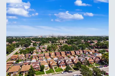 11011 S Avenue L, Chicago, IL 60617 - Photo 30