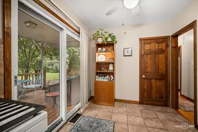 1125 Ash Street, Saint Charles, IL 60174 - Photo 8
