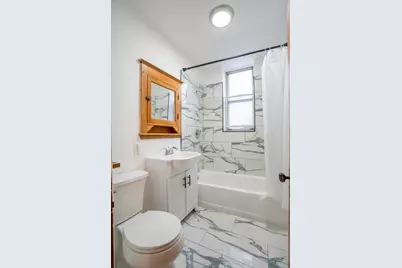 2548 W Augusta Avenue #2R, Chicago, IL 60622 - Photo 6