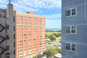 4250 N Marine Dr, Chicago, IL 60613 - Photo 10