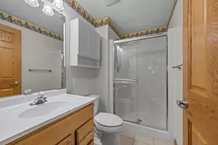 1039 Wellington Ct, Sycamore, IL 60178 - Photo 32