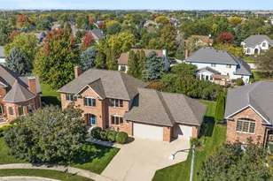 1039 Wellington Ct, Sycamore, IL 60178 - Photo 2