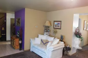 908 Addleman St, Joliet, IL 60431 - Photo 4