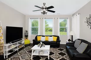 2371 Cannon Dr, Pingree Grove, IL 60140 - Photo 14