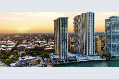 6007 N Sheridan Road #6H, Chicago, IL 60660 - Photo 2