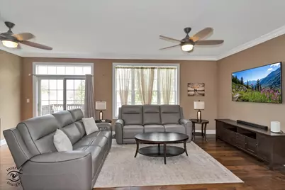8638 Saddlebred Court, Frankfort, IL 60423 - Photo 6