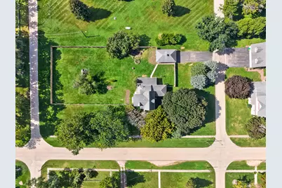 404 S 3rd Street, Malta, IL 60150 - Photo 4