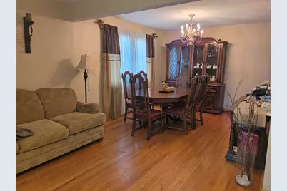 7842 W 101st Place, Palos Hills, IL 60465 - Photo 6