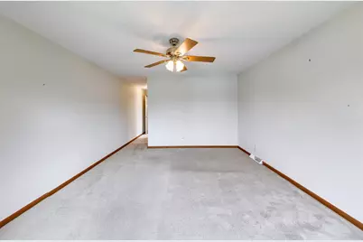 1803 Paddock Court, Grayslake, IL 60030 - Photo 30