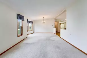 1803 Paddock Ct, Grayslake, IL 60030 - Photo 22