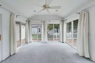 1803 Paddock Ct, Grayslake, IL 60030 - Photo 16