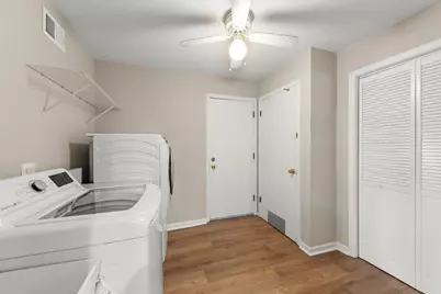 609 Honey Locust Lane, Darien, IL 60561 - Photo 18