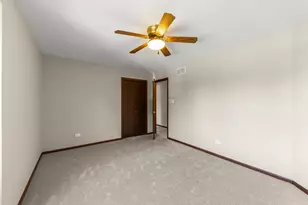 609 Honey Locust Ln, Darien, IL 60561 - Photo 26