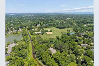 200 Glenwood Road, Lake Forest, IL 60045 - Photo 36