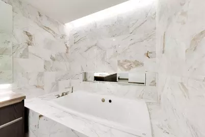 363 E Wacker Drive #1908, Chicago, IL 60601 - Photo 18