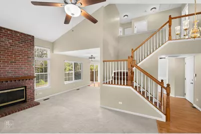 2041 Clarewood Lane #2041, Mundelein, IL 60060 - Photo 4