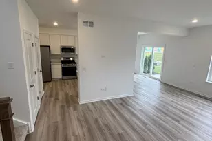 7707 Nightshade Ln, Joliet, IL 60431 - Photo 6