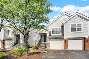 2290 Scott Ln, Aurora, IL 60502 - Photo 4