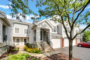 2290 Scott Ln, Aurora, IL 60502 - Photo 2