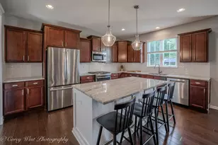 1305 Lance Ave, Elburn, IL 60119 - Photo 10
