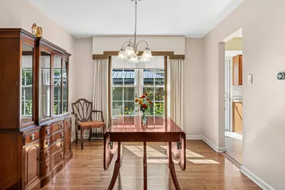1627 E Jonquil Terrace, Arlington Heights, IL 60004 - Photo 4