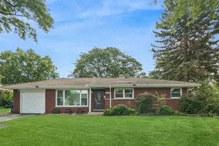 11325 S Nashville Ave, Worth, IL 60482 - Photo 1