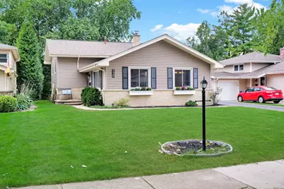 130 S Milton Avenue, Glen Ellyn, IL 60137 - Photo 12