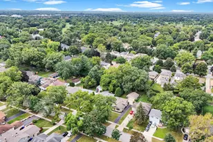130 S Milton Ave, Glen Ellyn, IL 60137 - Photo 4