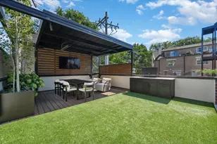 2745 N Greenview Ave, Chicago, IL 60614 - Photo 2